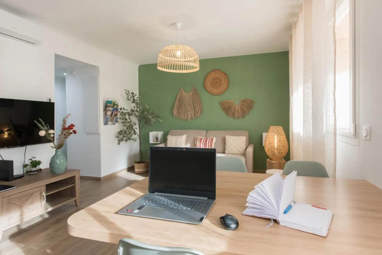 Le Med - Apartment T2 Confort - Proche Plage - Clim - Parking Prive La Ciotat