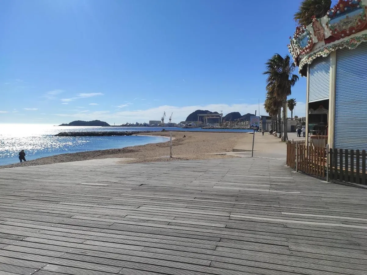 Le Med - Apartment T2 Confort - Proche Plage - Clim - Parking Prive La Ciotat